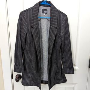 🌺Kut from the Kloth Women's Pinstripe Open Front Blazer in Black and White